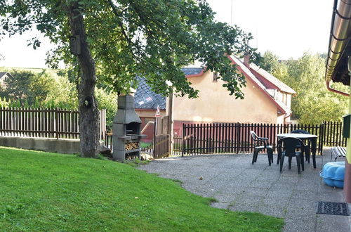 Photo 13 - Authentic Holiday Home with Garden near Trutnov