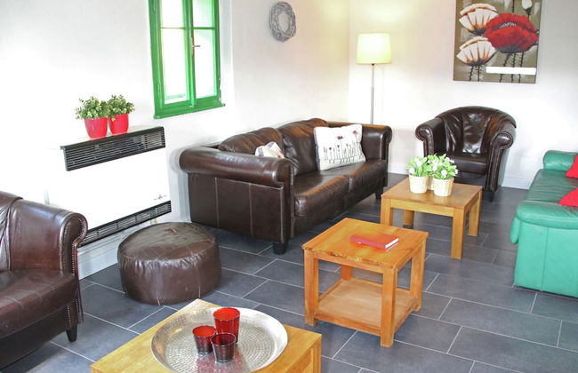 Authentic Holiday Home with Garden near Trutnov - Foto 11
