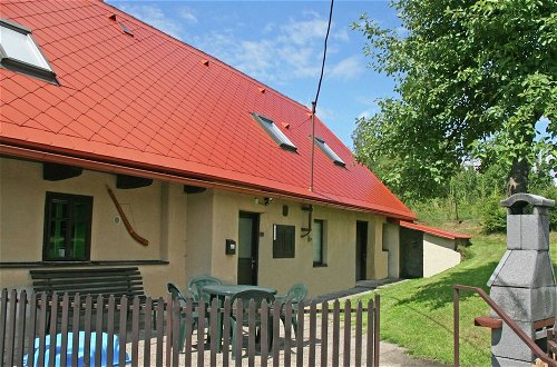 Photo 13 - Authentic Holiday Home with Garden near Trutnov