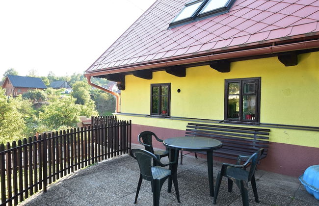 Authentic Holiday Home with Garden near Trutnov - Foto 29