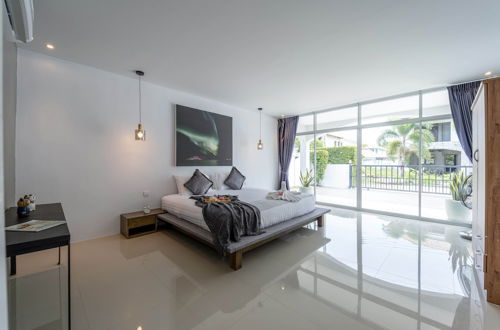 Photo 9 - Modern 4 Bedrooms Pool Villa - VY