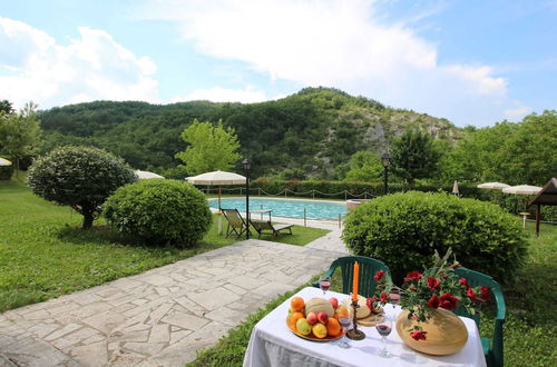 Photo 11 - Mansion in Apecchio With Pool