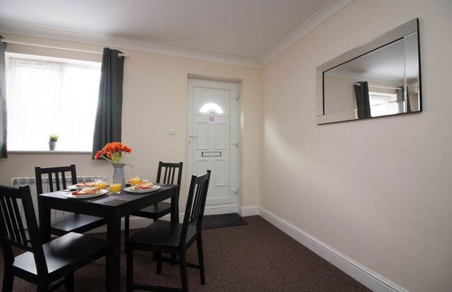 Stayzo Penthouse Accommodation 2- Premier Lodge - Foto 21