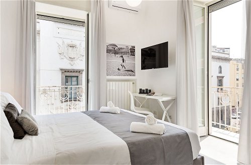 Foto 7 - Napoli Suite Caravaggio Apartment
