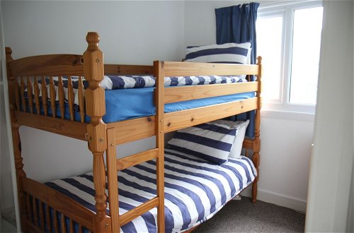 Foto 6 - Freshwater Bay Holiday Cottages