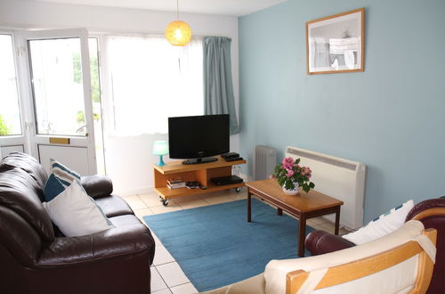 Photo 36 - Freshwater Bay Holiday Cottages