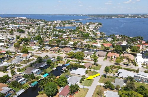 Foto 50 - SE Cape Coral Pool Home With Boat Dock
