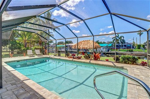 Foto 41 - SE Cape Coral Pool Home With Boat Dock