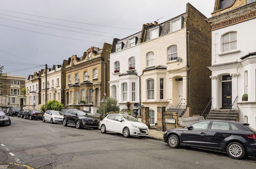 Photo 19 - Contemporary Clapham Home Near Wandsworth Common