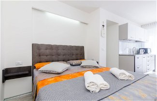 Photo 2 - Apartment Lea