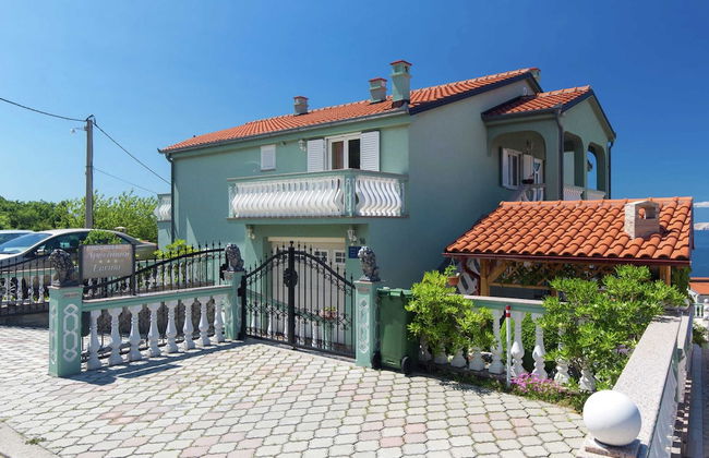 Apartment in Senj Near the Sea & Pool - Foto 1