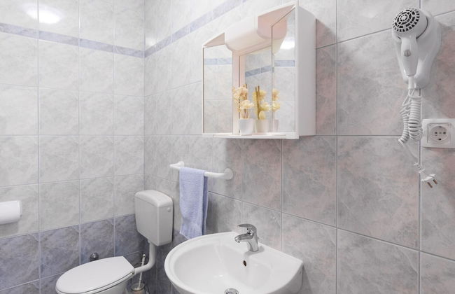 Apartment in Senj Near the Sea & Pool - Foto 9