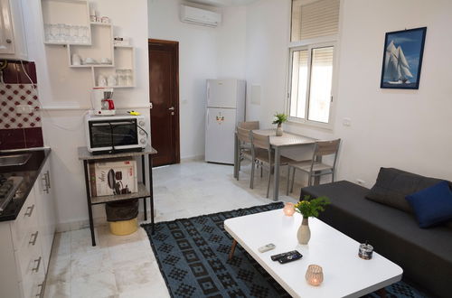 Photo 5 - Charmin & Trendy Apartment Marsa Beach