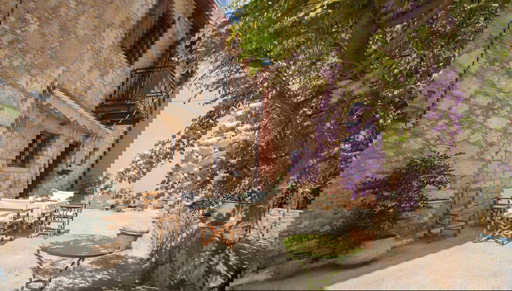 Primary image