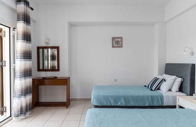 Dora Pool Studios by Konnect, 150m from the Beach - Foto 3