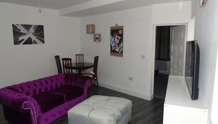 Foto 1 - Inviting 1-bed Ground Floor Apartment in Bolton