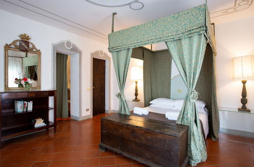 Photo 27 - Villa Rignana - The Tuscan Collection