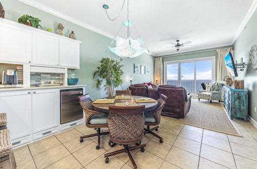 Photo 4 - Windemere Beachfront Condo 1503