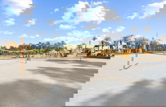 Foto 1 - The Wharf 902 by Youngs Suncoast