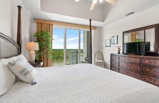 Photo 3 - The Wharf 902 by Youngs Suncoast