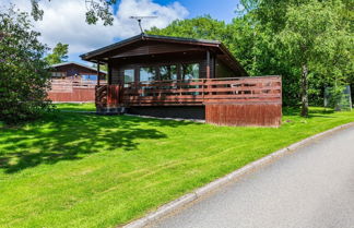 Photo 1 - Bluebell Lodge 2 with Hot Tub