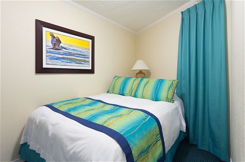 Photo 7 - Casa Del Mar Beachfront Suites