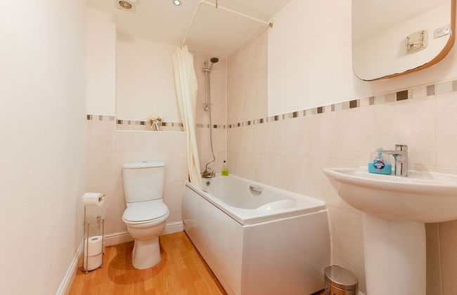 KVM - Peacock Apartment - Photo 21