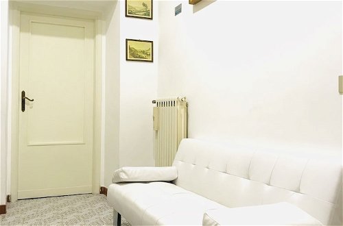 Photo 24 - Stunning 4 Room Apartment in Rome