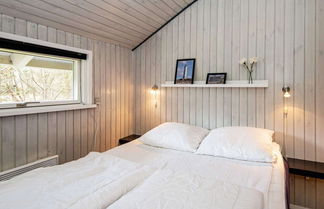 Photo 1 - 6 Person Holiday Home in Blavand