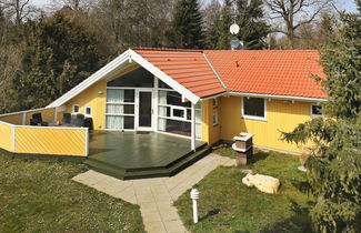 Photo 1 - Quaint Holiday Home in Strøby near Beach