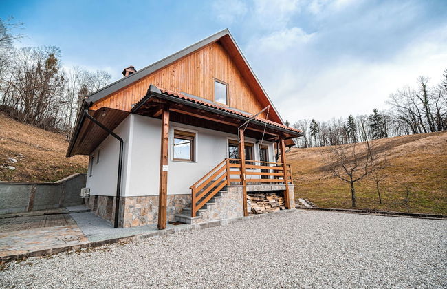 Valley View Holiday Home Mrak With Sauna - Foto 1