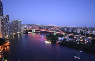 Foto 1 - CBD African Charm, Story Bridge & River Views