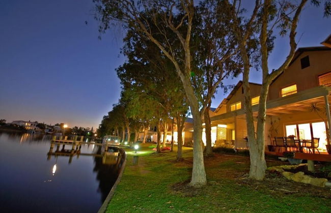 Noosa Entrance Waterfront Resort - Foto 1