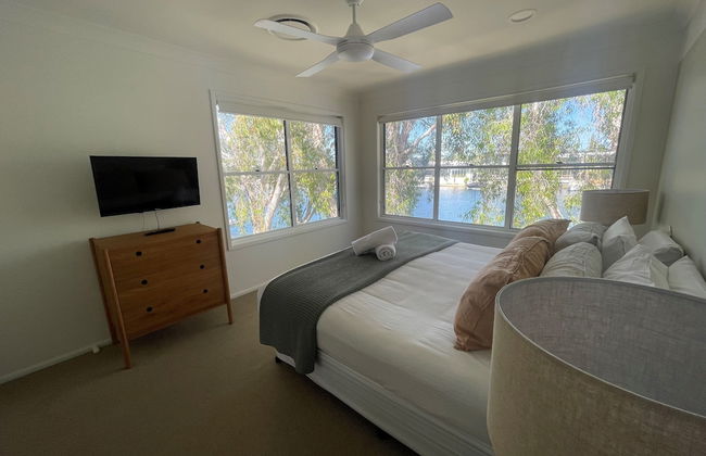 Noosa Entrance Waterfront Resort - Foto 42