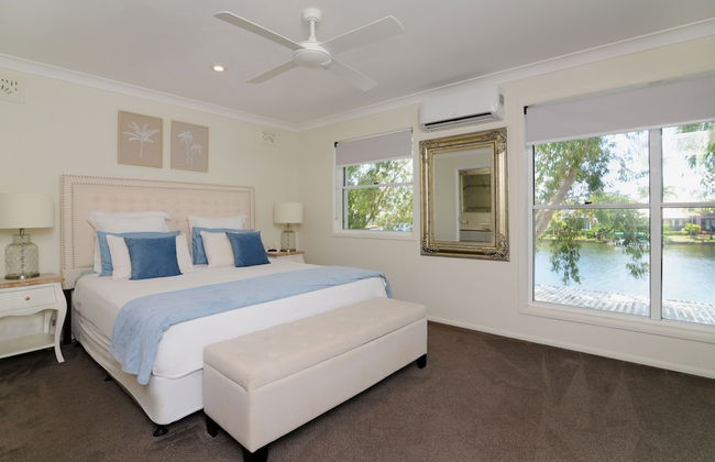 Noosa Entrance Waterfront Resort - Foto 16
