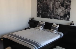 Photo 2 - Studio G by MRG Apartments