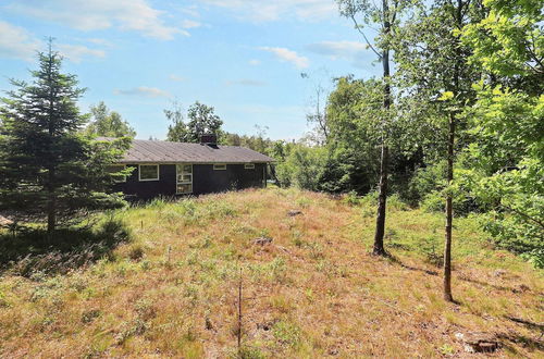 Photo 14 - Rustic Holiday Home in Hals near Sea