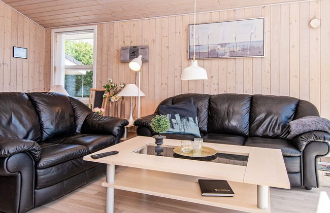 6 Person Holiday Home in Tarm - Foto 14