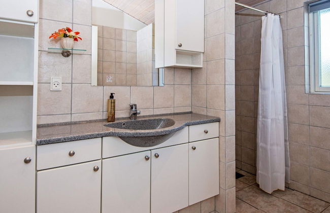 6 Person Holiday Home in Tarm - Foto 12