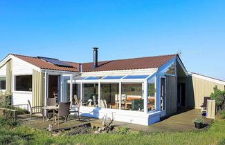 Foto 1 - 6 Person Holiday Home in Lokken-by Traum