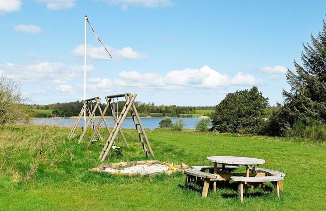 Spacious Holiday Home in Højslev near Sea - Foto 34