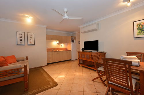 Photo 27 - Seascape Holidays- Hibiscus Apartment