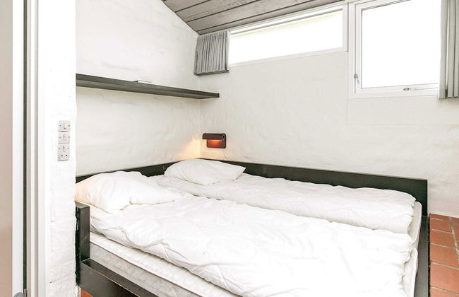 6 Person Holiday Home in Brovst - Foto 18