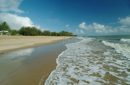 Foto 57 - The Mediterranean Beachfront Apartments