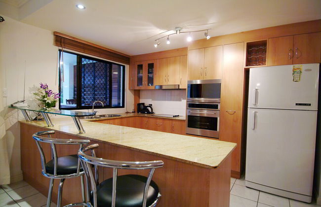The Mediterranean Beachfront Apartments - Foto 14