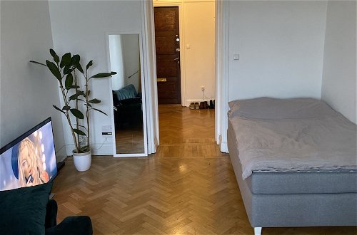 Photo 3 - Beautiful 1-bed Apartment in Stockholm