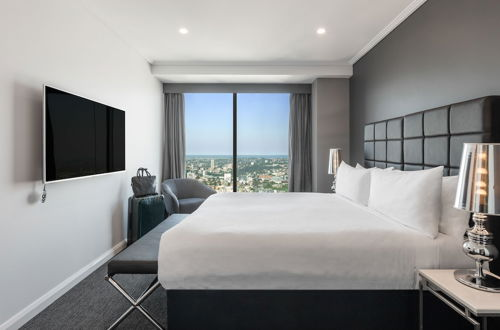 Photo 7 - Meriton Suites World Tower, Sydney