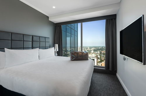 Photo 8 - Meriton Suites World Tower, Sydney