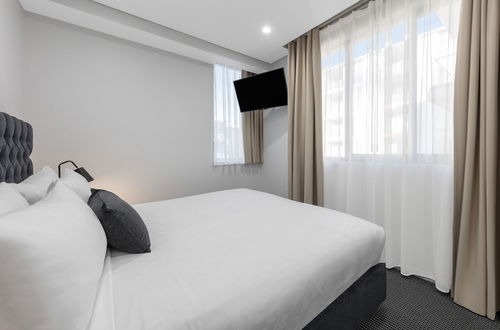 Photo 10 - Meriton Suites North Ryde