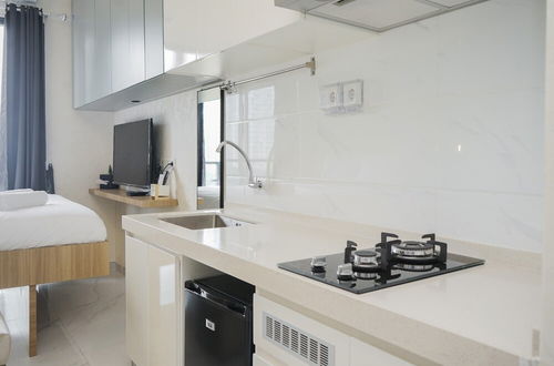 Foto 6 - Stunning Studio Apartment at Sky House BSD